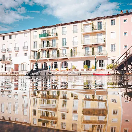 Le Suffren Apartahotel